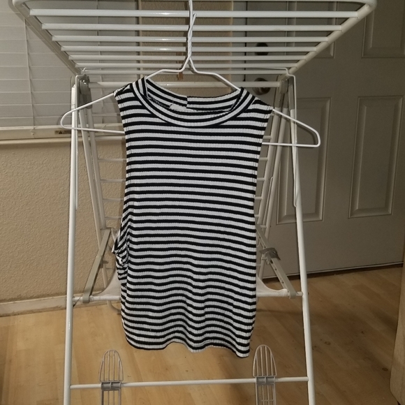 Silence + Noise Women's Shirt - Picture 1 of 1